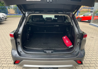 TOYOTA HIGHLANDER 2021 г.