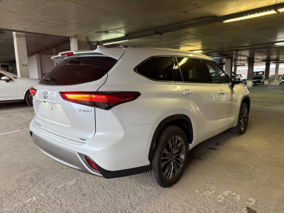 Toyota Highlander 2025 г.