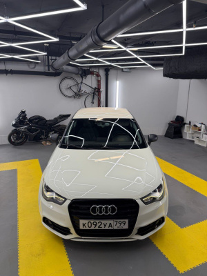 AUDI A1 2010 г.